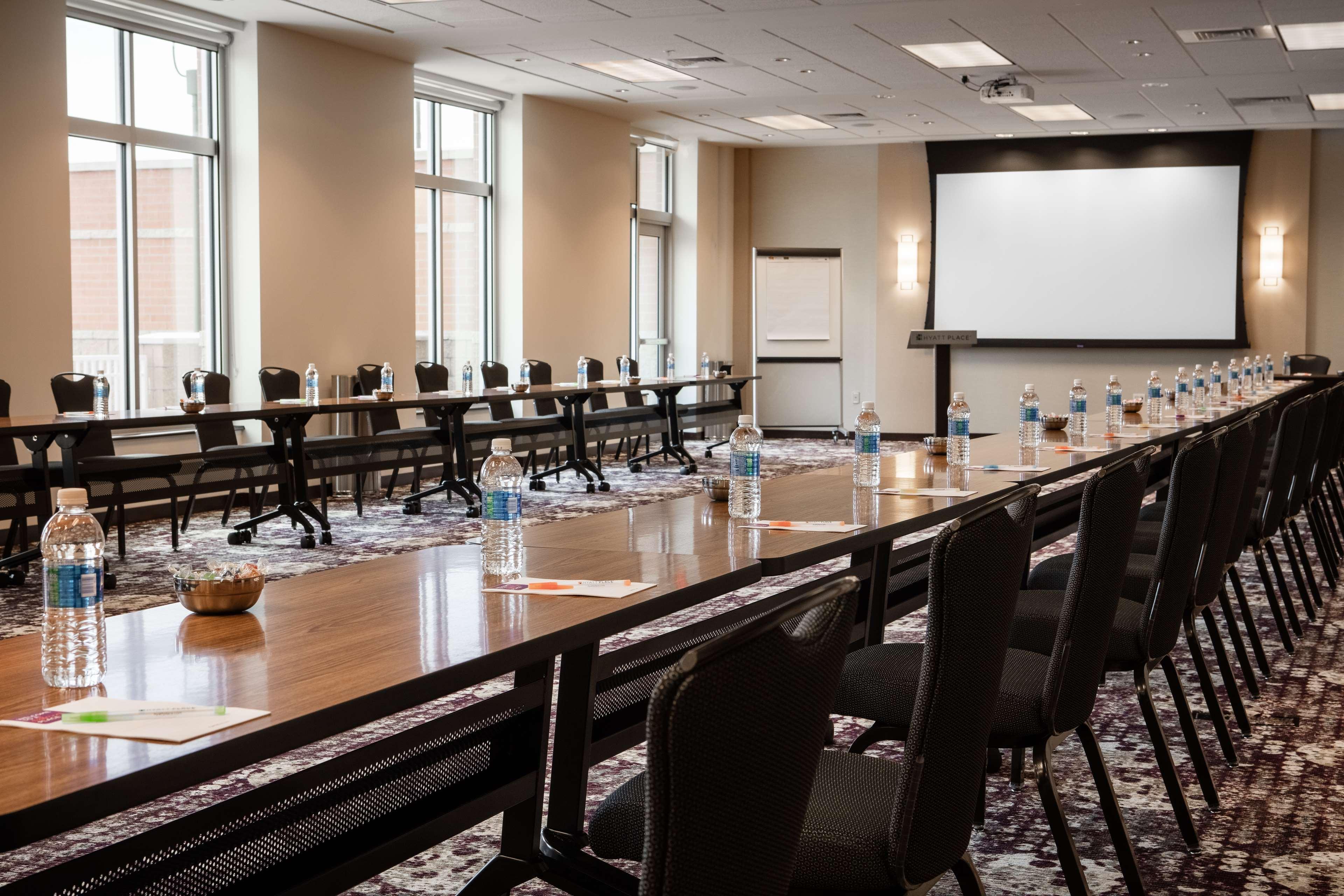 Hyatt Place Kansas City Lenexa City Center Екстериор снимка