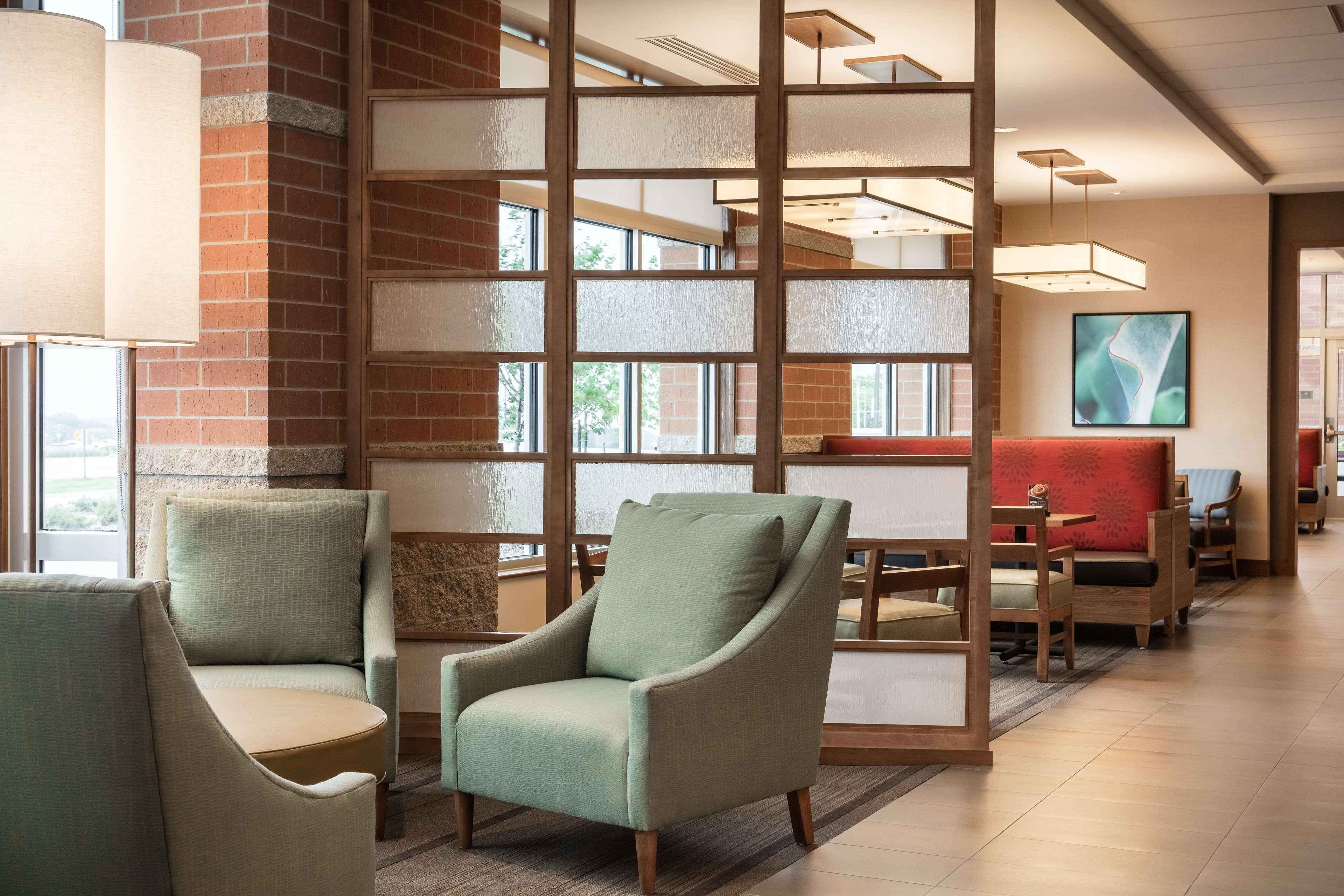 Hyatt Place Kansas City Lenexa City Center Екстериор снимка