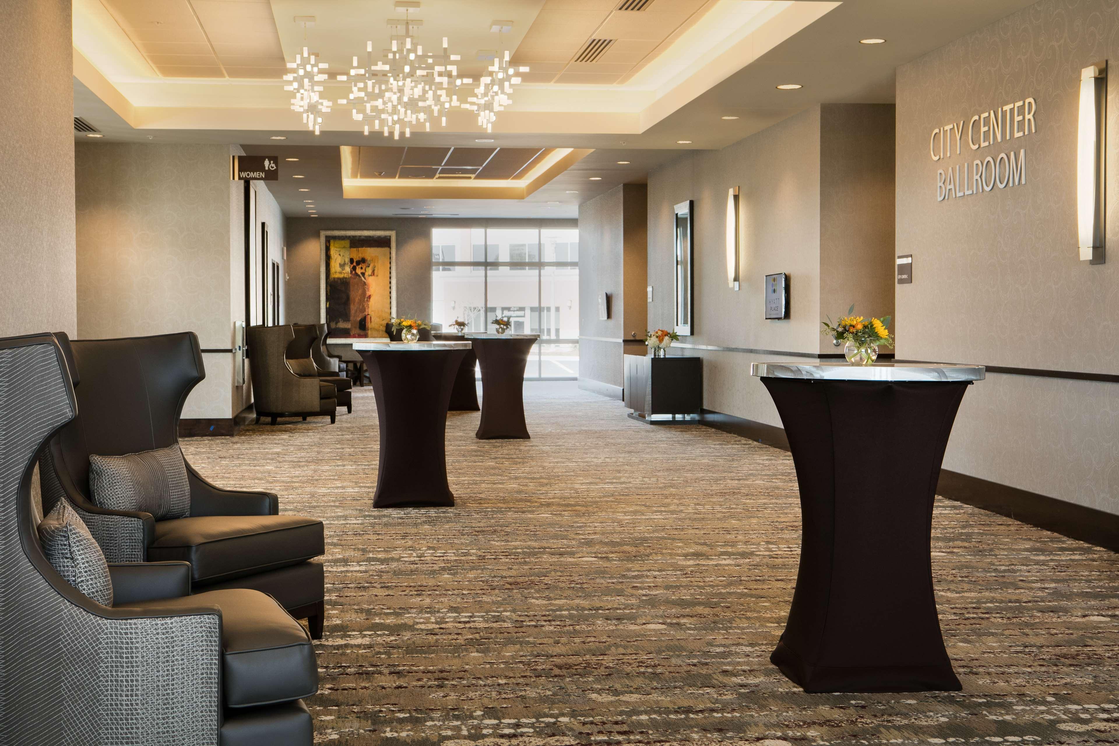 Hyatt Place Kansas City Lenexa City Center Екстериор снимка