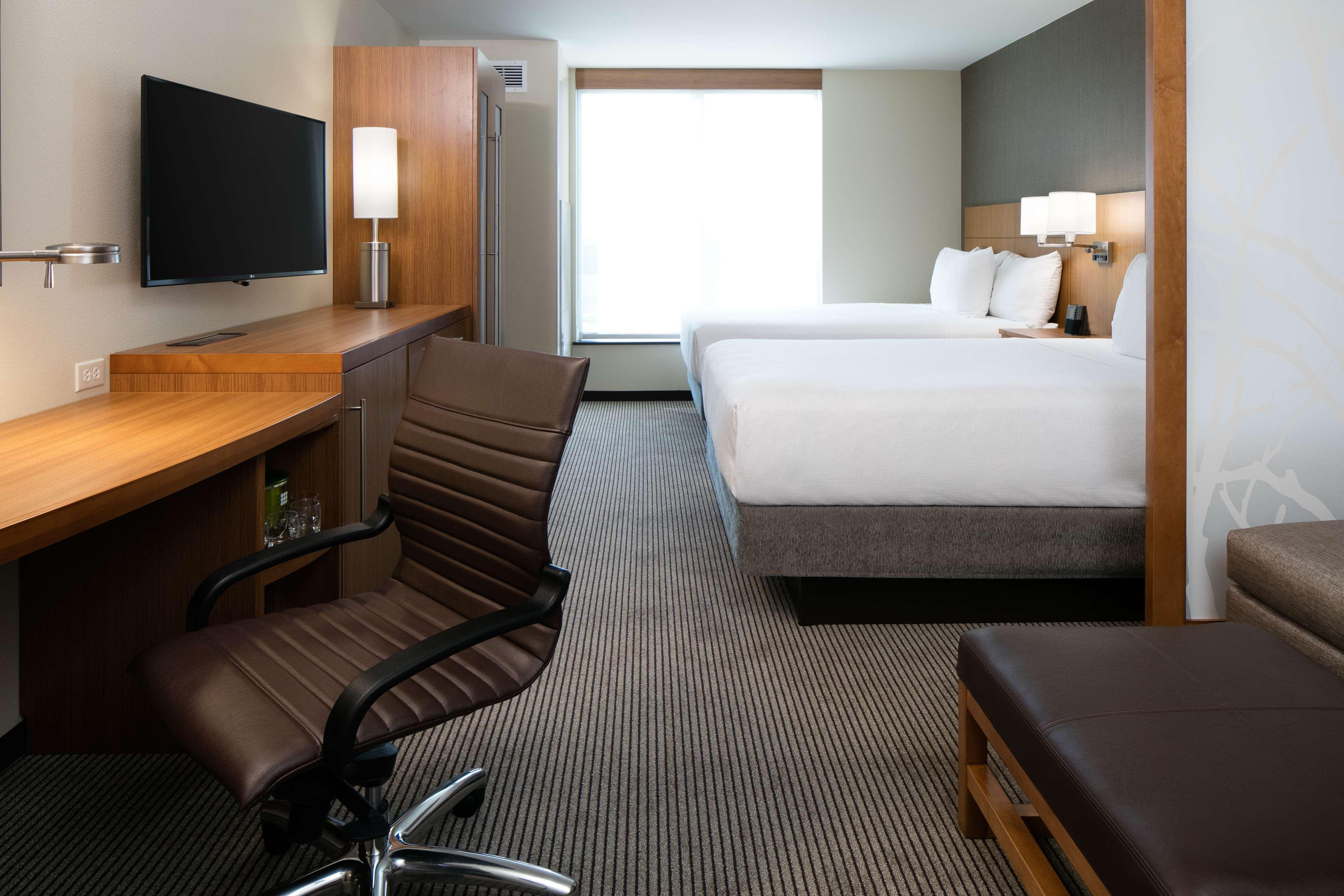 Hyatt Place Kansas City Lenexa City Center Екстериор снимка