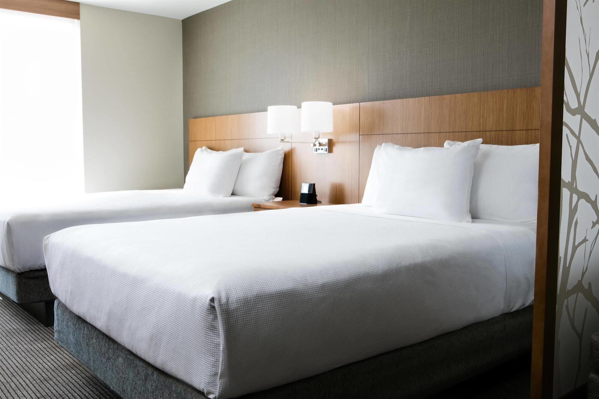 Hyatt Place Kansas City Lenexa City Center Екстериор снимка