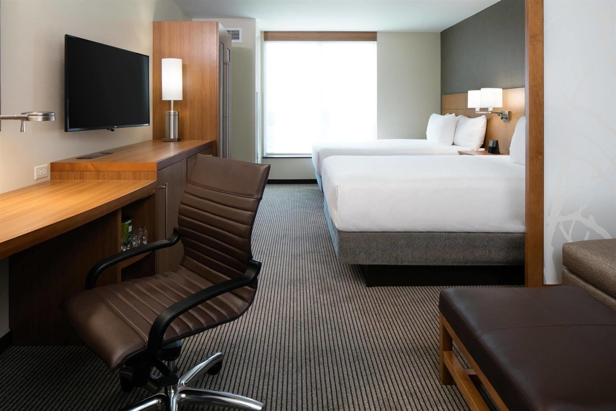 Hyatt Place Kansas City Lenexa City Center Екстериор снимка